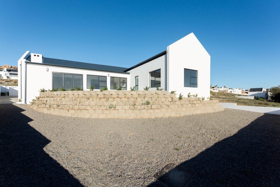 4 Bedroom Property for Sale in Da Gama Bay Western Cape